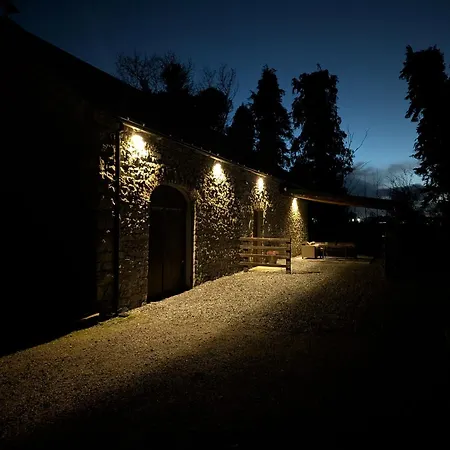 Woodville Barn بيت للعطل *